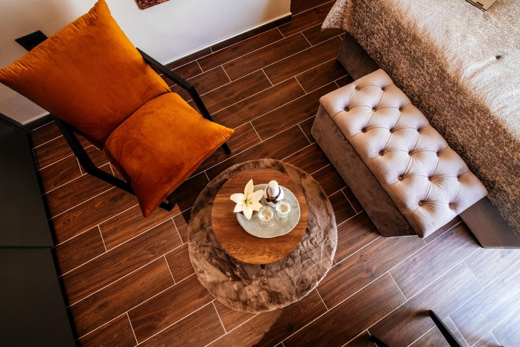 Luxury Vindemiae Zára